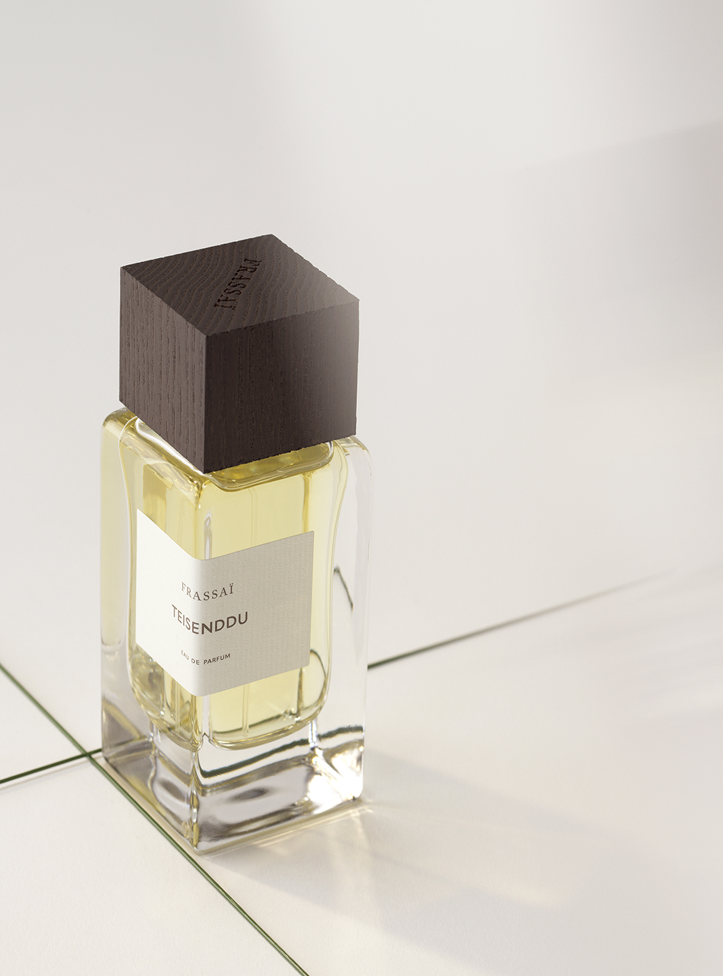 01_AMICA-BACK-BEAUTY_LDF_RVB